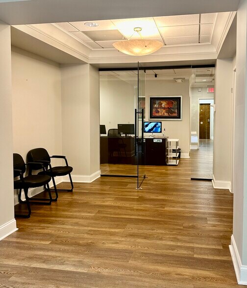 401 Westpark Ct, Peachtree City, GA à louer - Photo intérieure – Image 2 sur 21