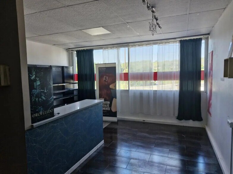 Local d’activités dans LE PLAN-DE-GRASSE à louer - Photo intérieure – Image 3 sur 6