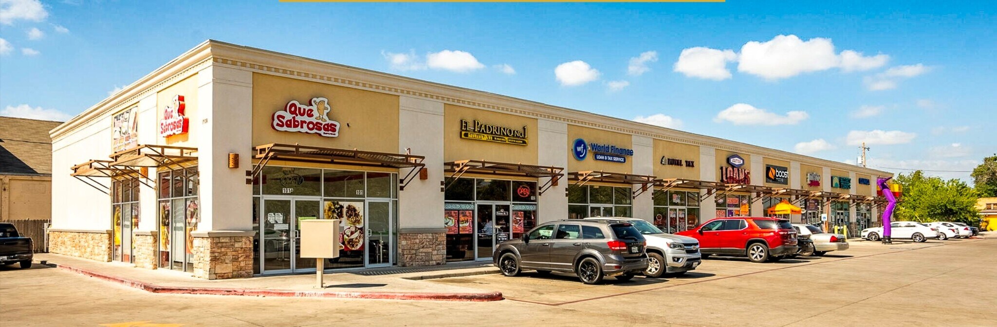 1920 San Bernardo Ave, Laredo, TX à louer Photo de l’immeuble– Image 1 sur 19