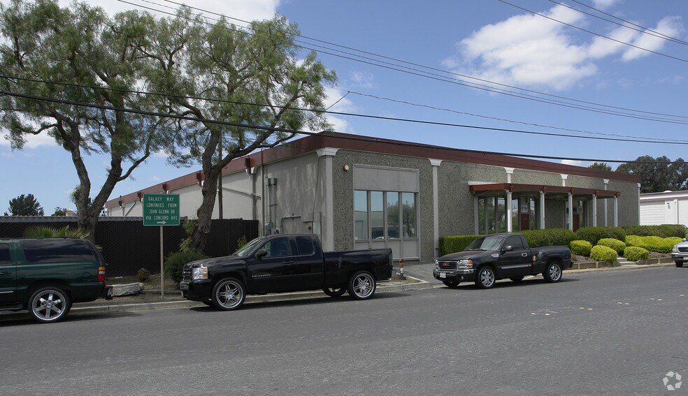 2245 Via De Mercados, Concord, CA à louer - Photo de l’immeuble – Image 1 sur 3