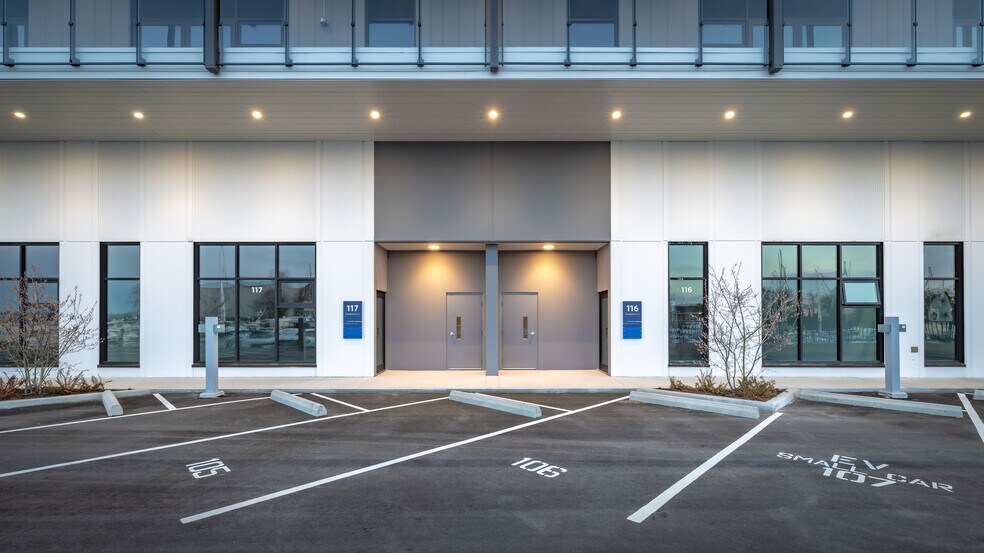 1568 W 75th Ave, Vancouver, BC à vendre - Photo de l’immeuble – Image 3 sur 18