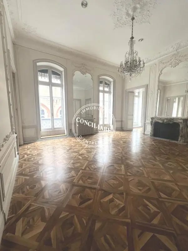 15 Rue D'Alsace Lorraine, Toulouse à louer Photo intérieure– Image 1 sur 6