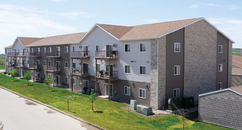 1418 42nd St W, Williston, ND à vendre - Photo de l’immeuble – Image 2 sur 3
