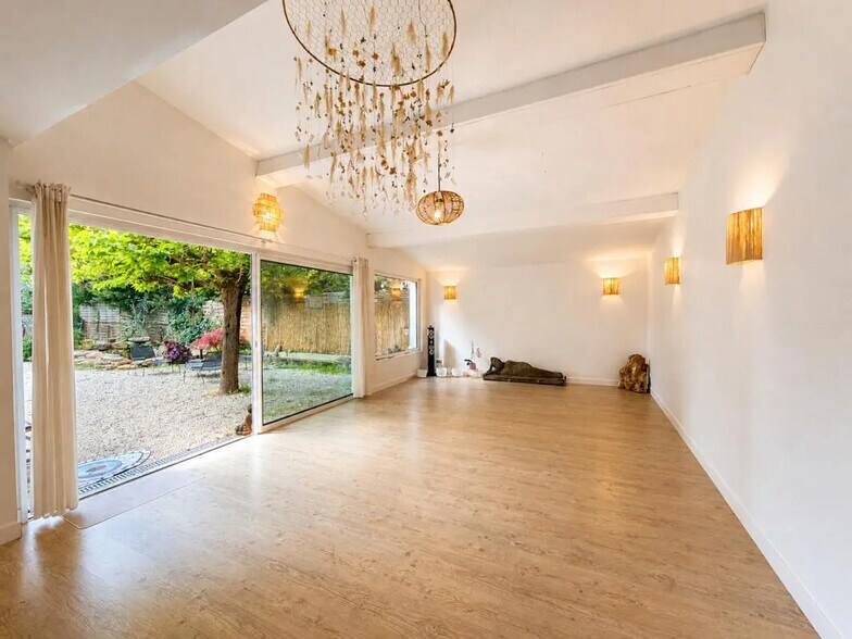 Bureau dans Mougins à louer - Photo intérieure – Image 3 sur 13