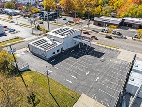 6145 Troost Ave, Kansas City, MO à vendre Photo de l’immeuble– Image 2 sur 14