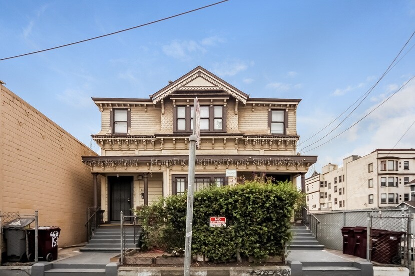 663 15th St, Oakland, CA à vendre Photo principale– Image 1 sur 15
