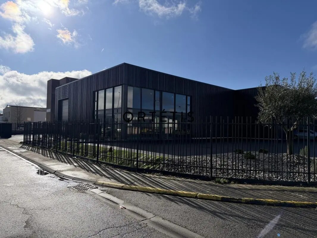 Local d’activités dans Beauzelle à louer Photo de l’immeuble– Image 1 sur 8