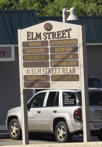 Plus de détails pour 41 Elm St, Stoneham, MA - Industriel/Logistique à louer