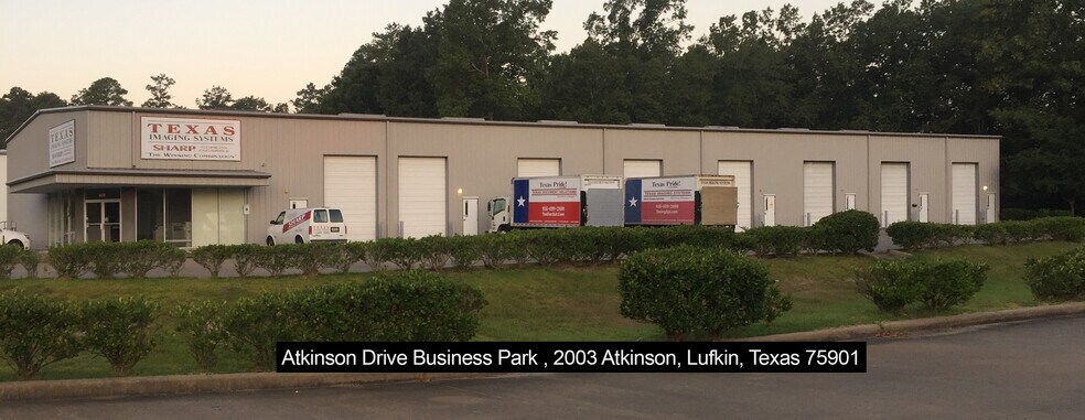 2003 Atkinson Dr, Lufkin, TX à louer - Photo de l’immeuble – Image 3 sur 6