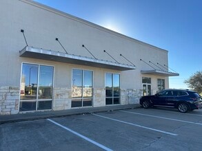 810 N Union St, Whitesboro, TX à louer Photo de l’immeuble– Image 1 sur 14