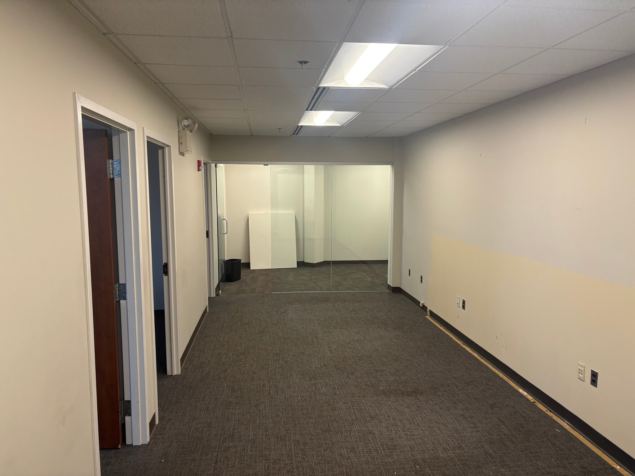 200 Lake Dr E, Cherry Hill, NJ à louer Photo intérieure– Image 1 sur 5