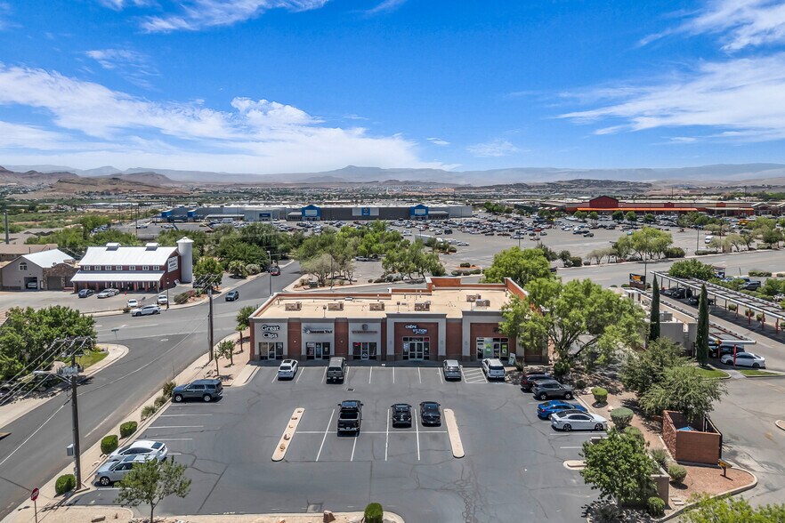 520 W Telegraph St, Washington, UT à louer - Photo de l’immeuble – Image 3 sur 16