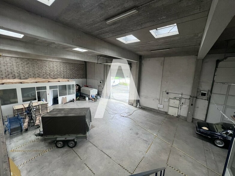 15 Route De Fontainebleau, Vitry-sur-Seine à louer - Photo de l’immeuble – Image 2 sur 5
