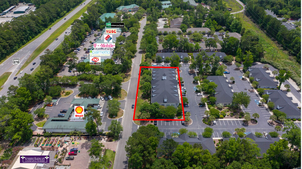 29 Plantation Park Dr, Bluffton, SC à louer - Photo de l’immeuble – Image 3 sur 3