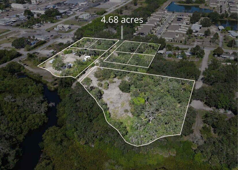 301 W Shell Point Rd NE, Ruskin, FL à vendre - Photo de l’immeuble – Image 1 sur 23