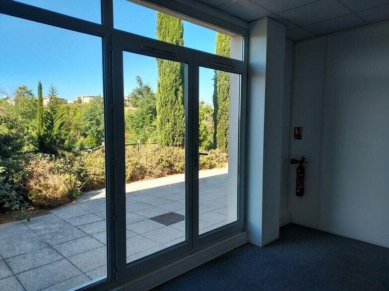 Bureau dans Aix-En-Provence à louer - Photo de l’immeuble – Image 3 sur 4