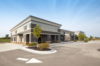 18203 W 101st St, Lenexa, KS à louer Photo intérieure– Image 1 sur 1