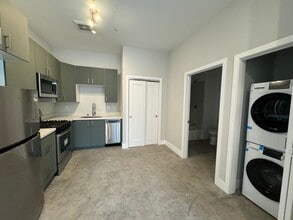 10963 San Pablo Ave, El Cerrito, CA à louer Photo intérieure– Image 2 sur 3