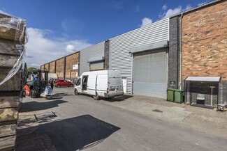 Plus de détails pour Road One, Winsford - Industriel/Logistique à louer