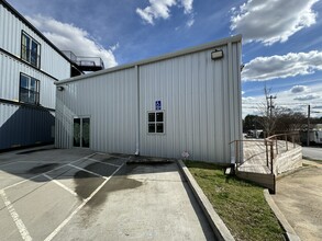 1130 Chattahoochee Ave NW, Atlanta, GA à louer Photo de l’immeuble– Image 2 sur 11