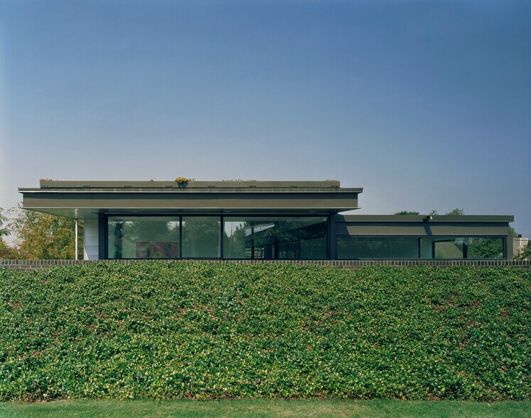 2671 Appling Rd, Memphis, TN à louer - Photo de l’immeuble – Image 3 sur 14