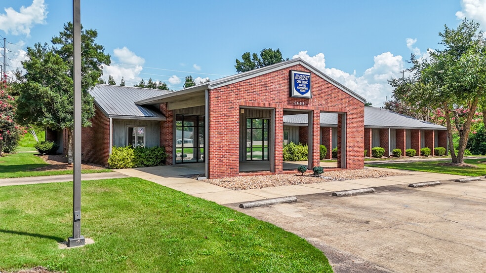 1487 Belk Blvd, Oxford, MS à vendre - Photo principale – Image 1 sur 36