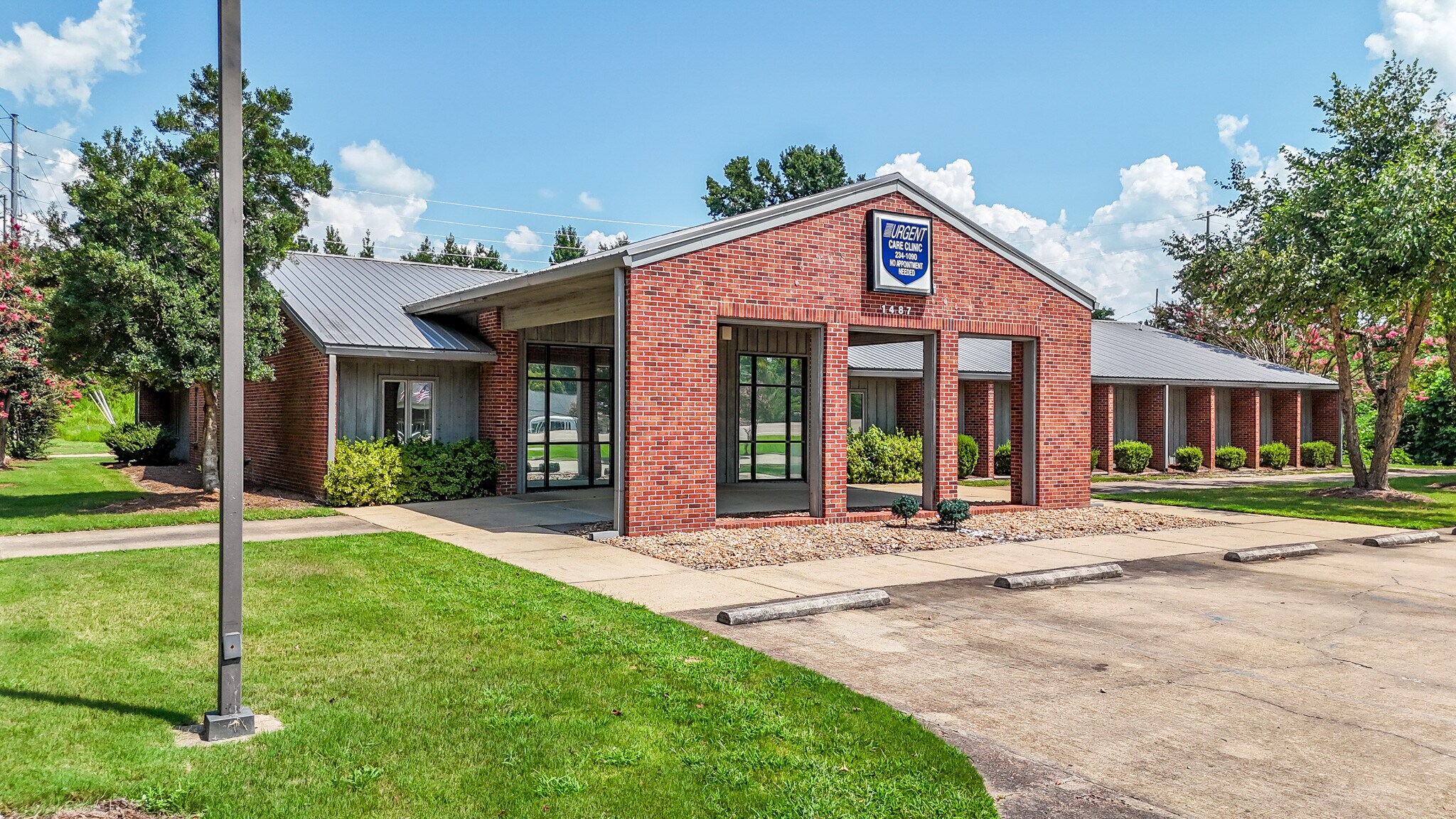 1487 Belk Blvd, Oxford, MS à vendre Photo principale– Image 1 sur 37