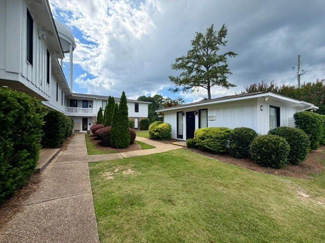 3025 University Ave, Columbus, GA à louer - Photo de l’immeuble – Image 2 sur 4