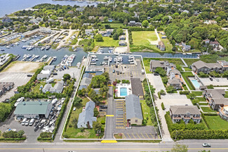Plus de détails pour 72 Foster Ave, Hampton Bays, NY - Hôtellerie à vendre