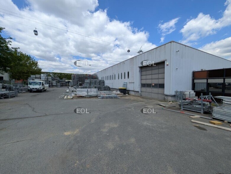 Industriel/Logistique dans Villeneuve-Saint-Georges à louer - Photo de l’immeuble – Image 3 sur 10