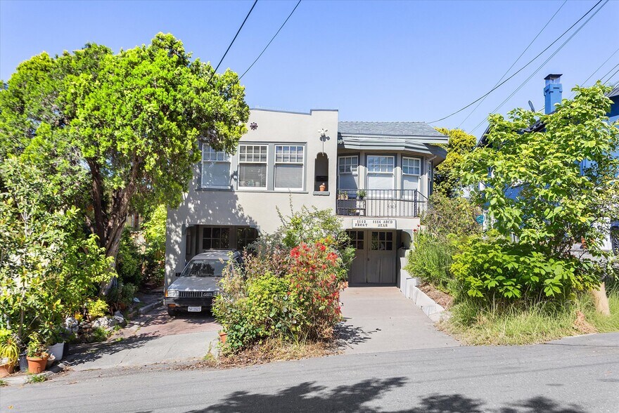 1112 E 33rd St, Oakland, CA à vendre - Photo de l’immeuble – Image 2 sur 12