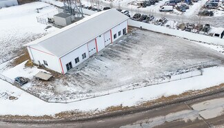 Plus de détails pour 5222 40 St, Rocky Mountain House, AB - Industriel/Logistique à vendre