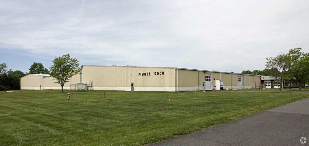 12 Coddington Rd, Readington, NJ à louer - Photo de l’immeuble – Image 1 sur 2