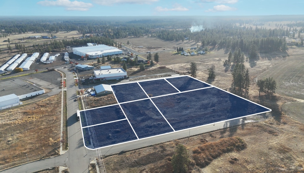 1635 Spring Street, Cheney, WA à vendre - Photo de l’immeuble – Image 2 sur 5