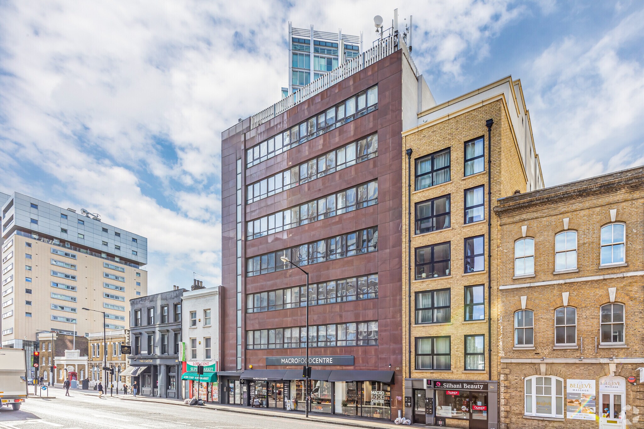 38-40 Commercial Rd, Londres à louer Photo principale– Image 1 sur 4