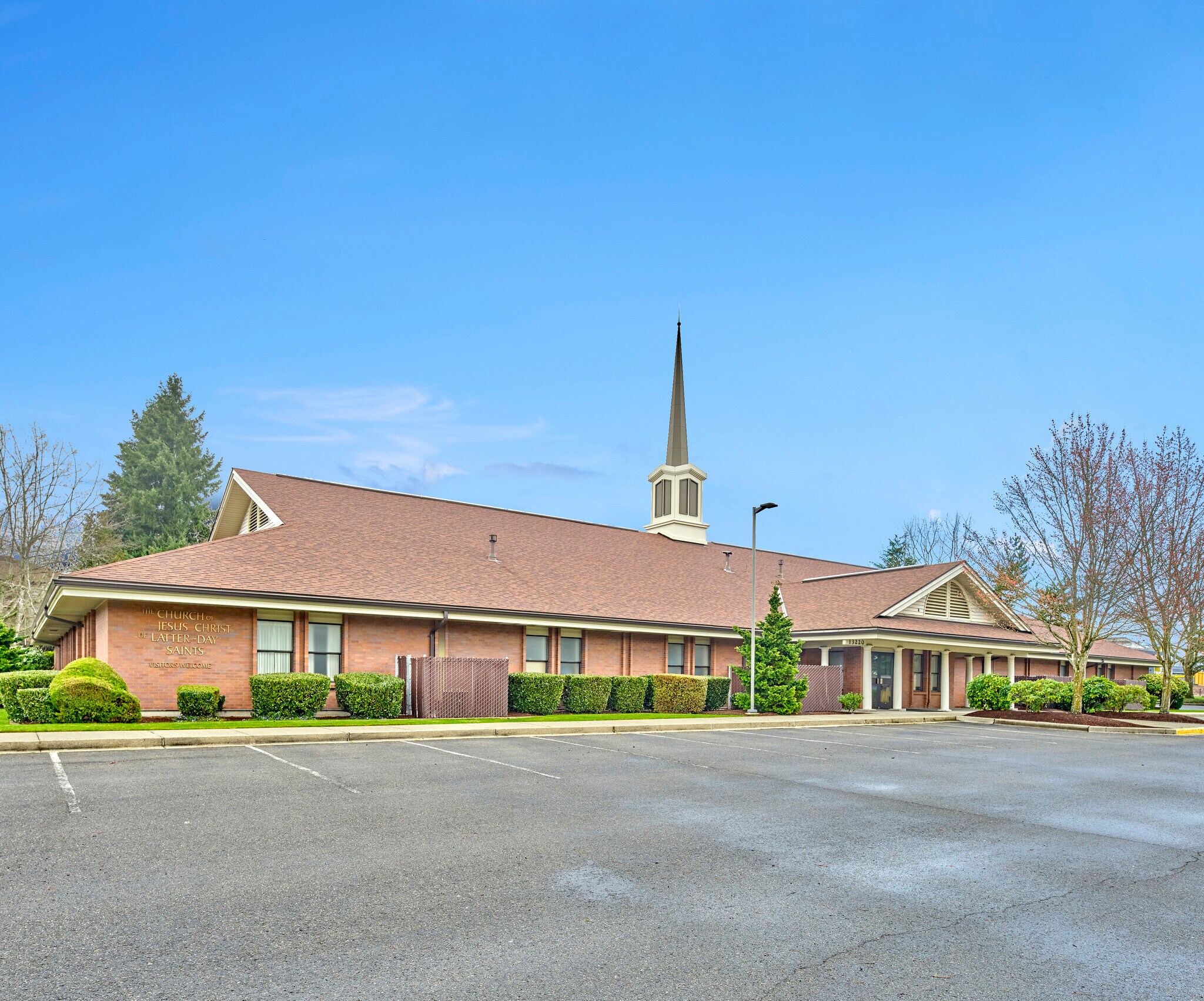 13220 NE 132nd St, Kirkland, WA à vendre Photo principale– Image 1 sur 2