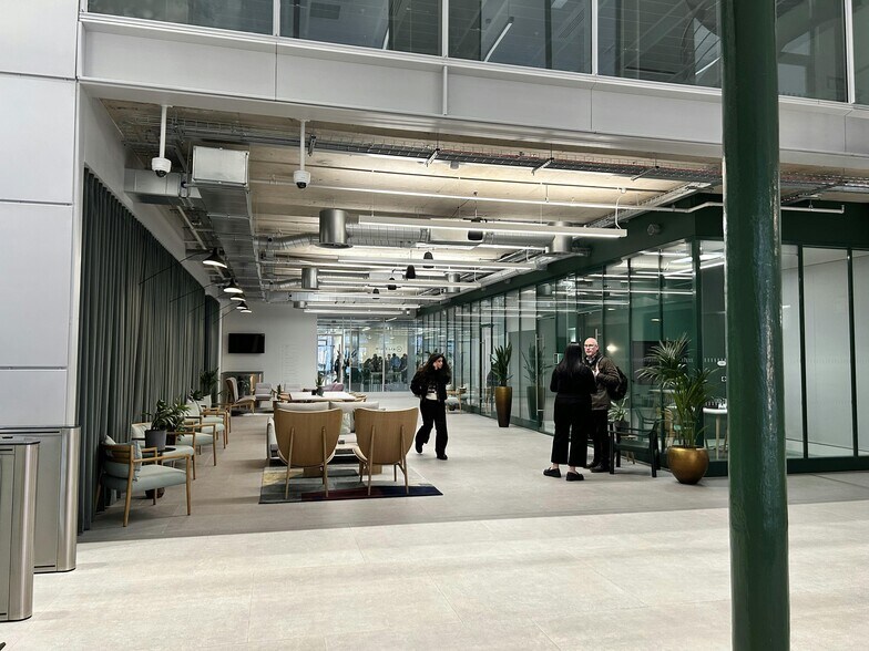 134-138 Edmund St, Birmingham à louer - Photo de l’immeuble – Image 3 sur 32