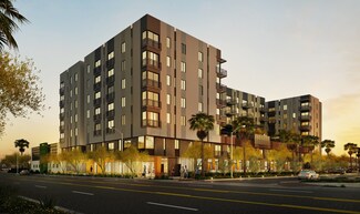 Plus de détails pour 207 E McDowell Rd, Phoenix, AZ - Logement à vendre