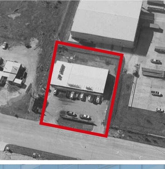 6019 Thompson Rd, Baytown, TX à louer - Photo de l’immeuble – Image 2 sur 5
