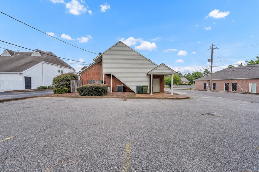 751 Walnut Knoll Rd, Cordova, TN à vendre - Photo de l’immeuble – Image 3 sur 27