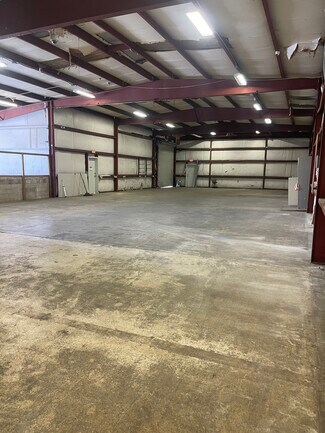 Plus de détails pour 1412-1414 Viscaya Pky, Cape Coral, FL - Industriel/Logistique à louer
