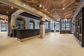 Plus de détails pour 12-23 Jackson Ave, Long Island City, NY - Local commercial à louer