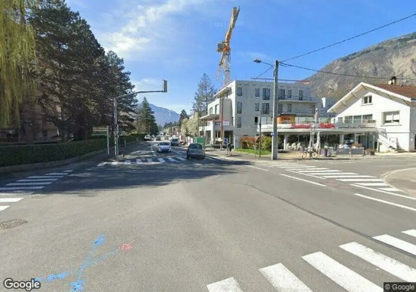 Local commercial dans Corenc à vendre - Photo de l’immeuble – Image 1 sur 2