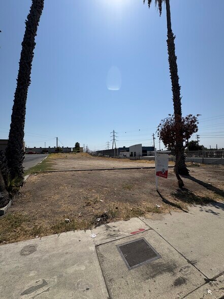 3333 Union Ave, Bakersfield, CA à louer - Photo de l’immeuble – Image 2 sur 8