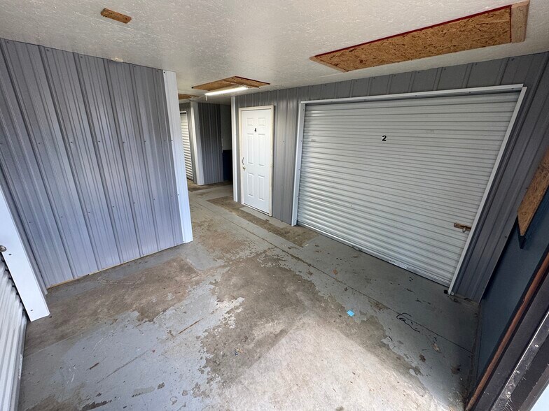 701 Temple St, Central City, KY à vendre - Photo de l’immeuble – Image 2 sur 16