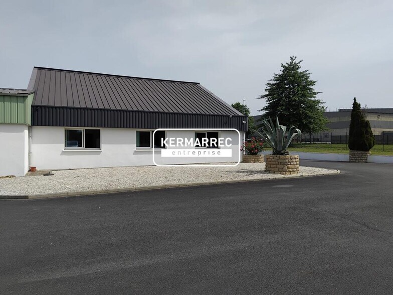 Local d'activités dans Bourgbarré à vendre - Photo de l’immeuble – Image 1 sur 6