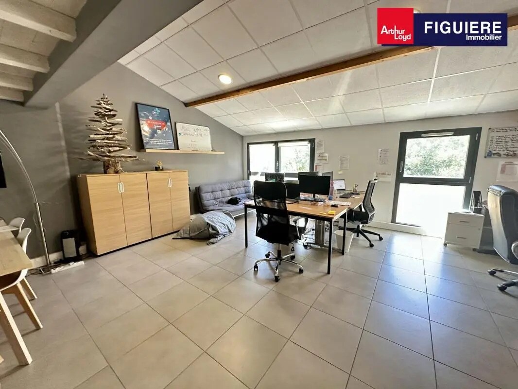 1652 Avenue Paul Jullien, Le Tholonet à vendre Photo de l’immeuble– Image 1 sur 7