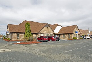 Plus de détails pour 15420 19 Mile Rd, Clinton Township, MI - Bureau/Médical à louer