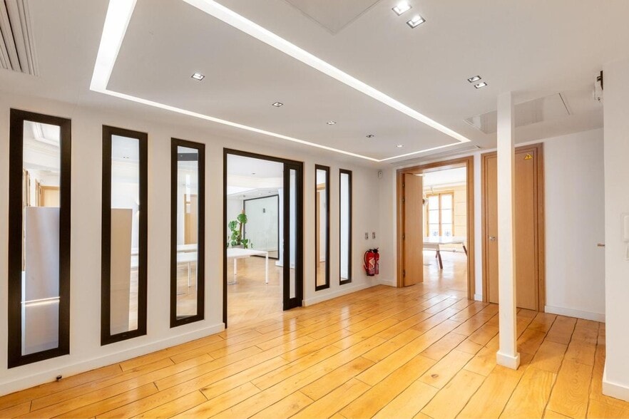 10 Rue Du Mont Thabor, Paris à louer - Photo intérieure – Image 3 sur 10