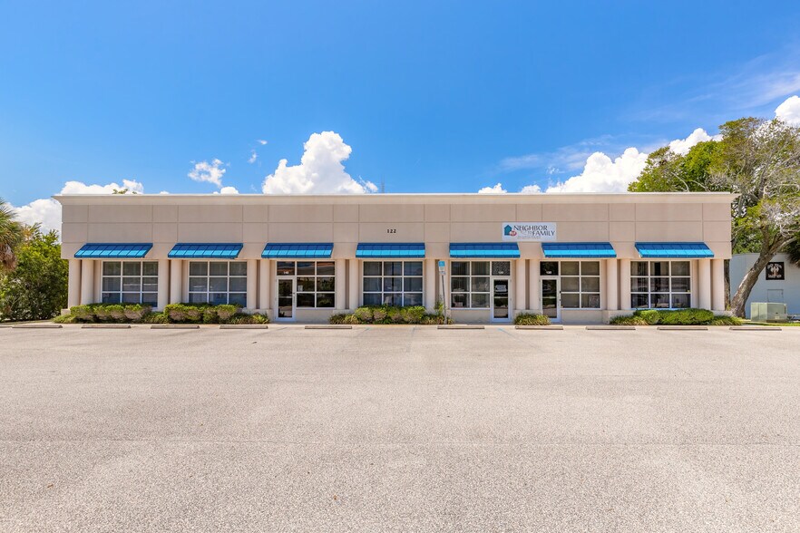 122 S Segrave St, Daytona Beach, FL à louer - Photo de l’immeuble – Image 2 sur 6